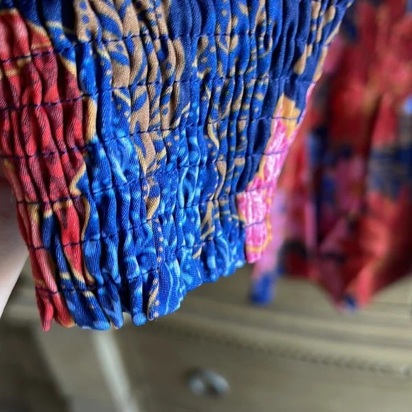 โโ SOLDโโFarm Rio ๐ด๐ฅNavy Garden Smocked Mini dress - Picture 6 of 12